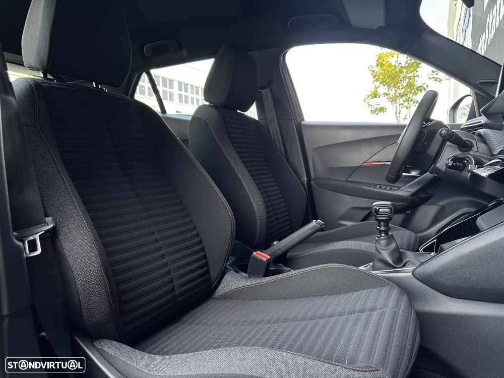 Peugeot 2008 1.2 PureTech Active Pack - 21