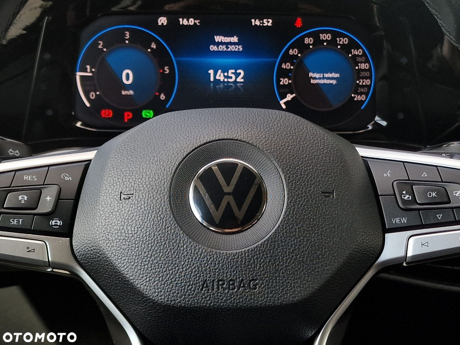 Volkswagen Golf - 27