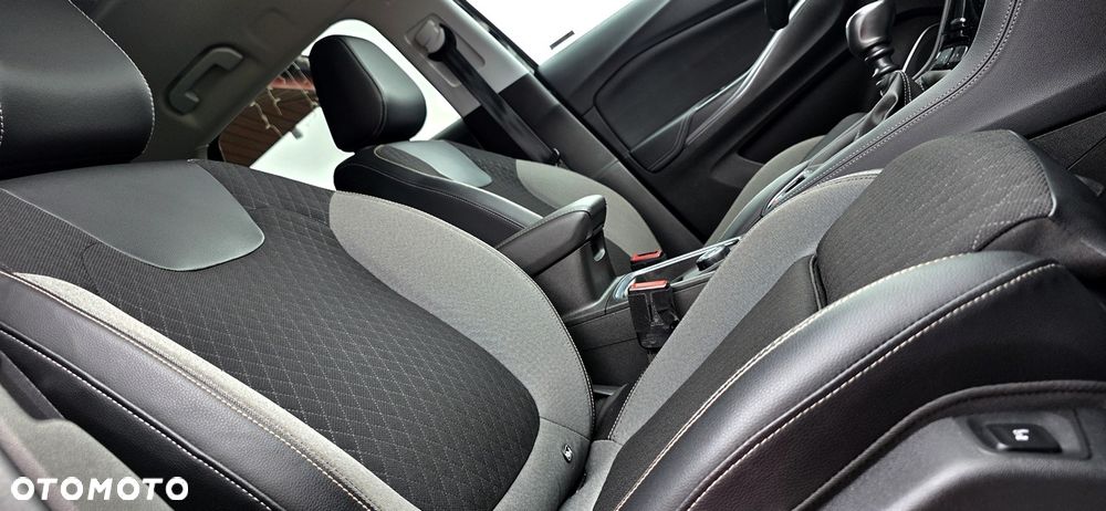 Opel Grandland X 1.2 T GPF Innovation S&S - 12
