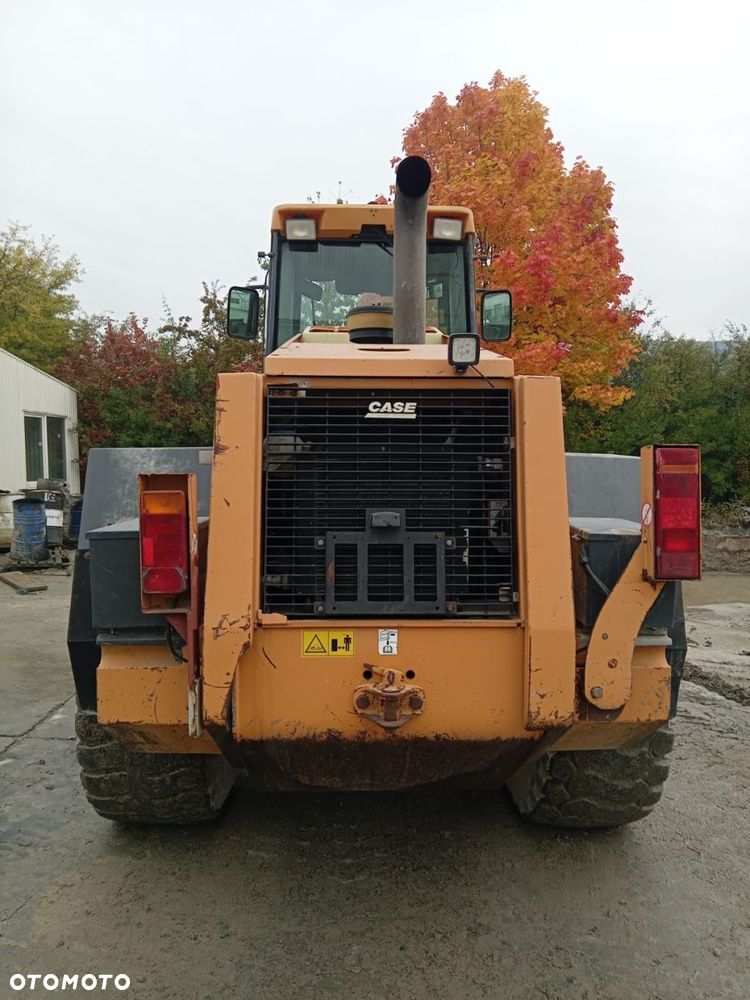 Case 821C - 7