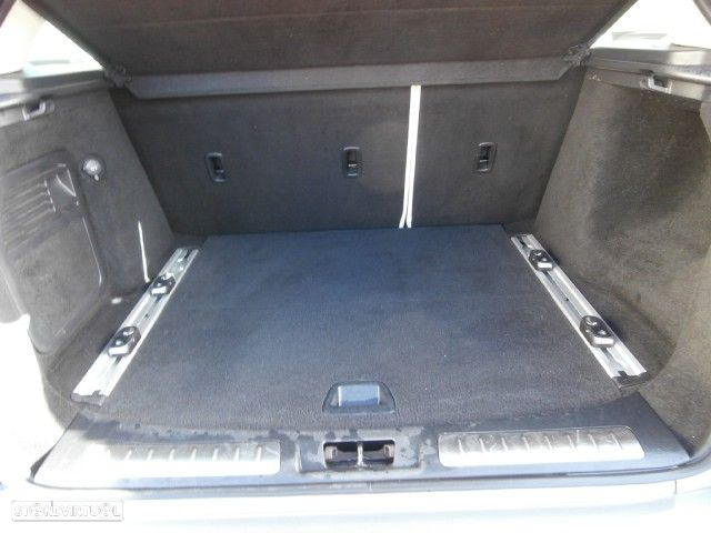 Land Rover Range Rover Evoque 2.2 SD4 Dynamic - 32