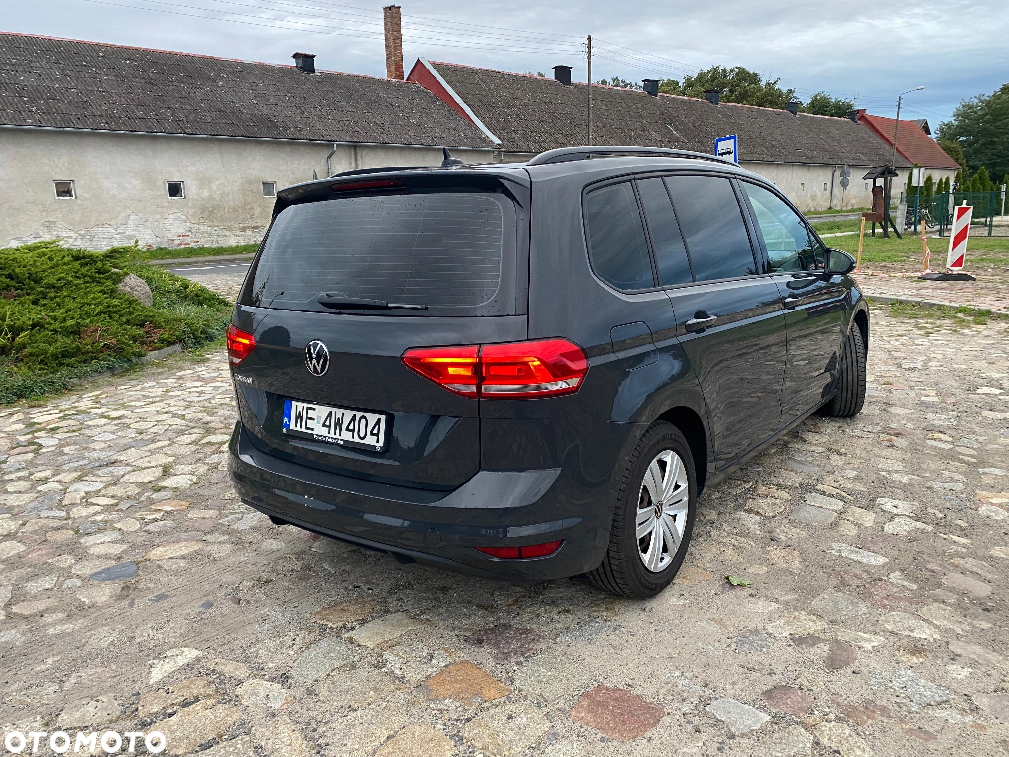Volkswagen Touran 1.5 TSI EVO Trendline - 3