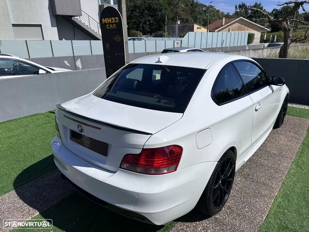 BMW 120 d Limited Edition Lifestyle c/ M Sport Pack - 12