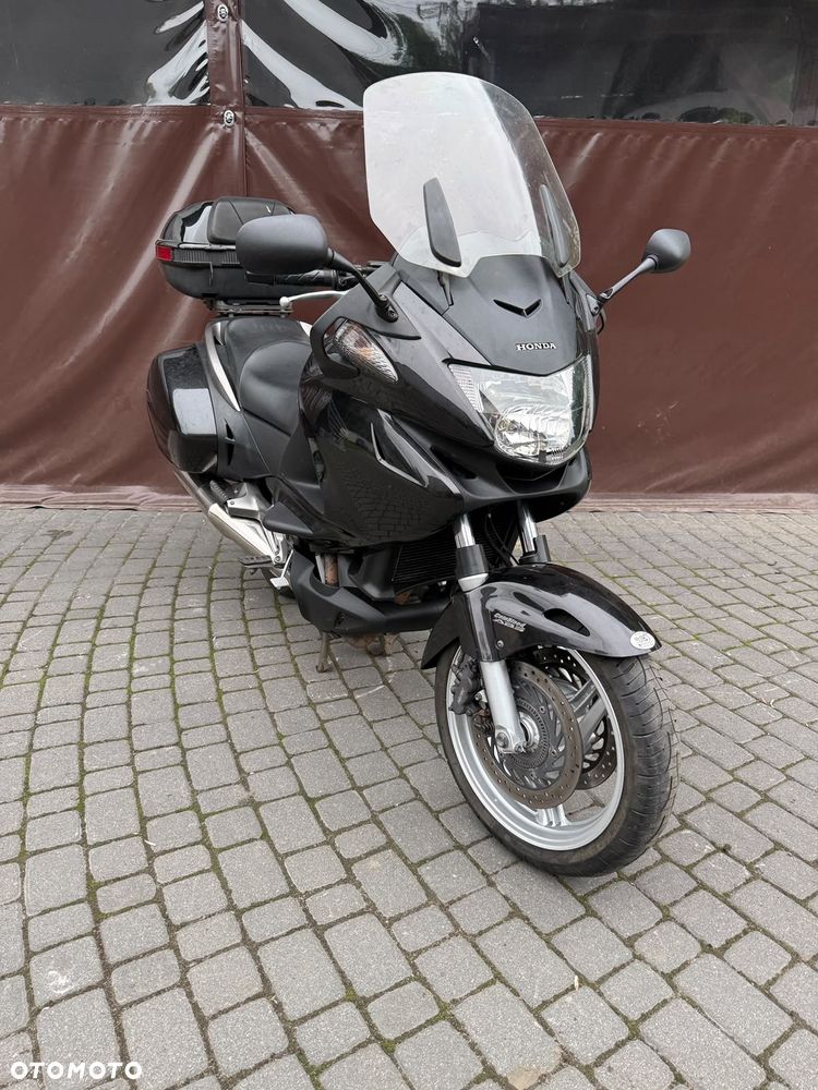 Honda NT - 9