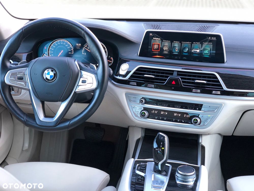 BMW Seria 7 730d - 23
