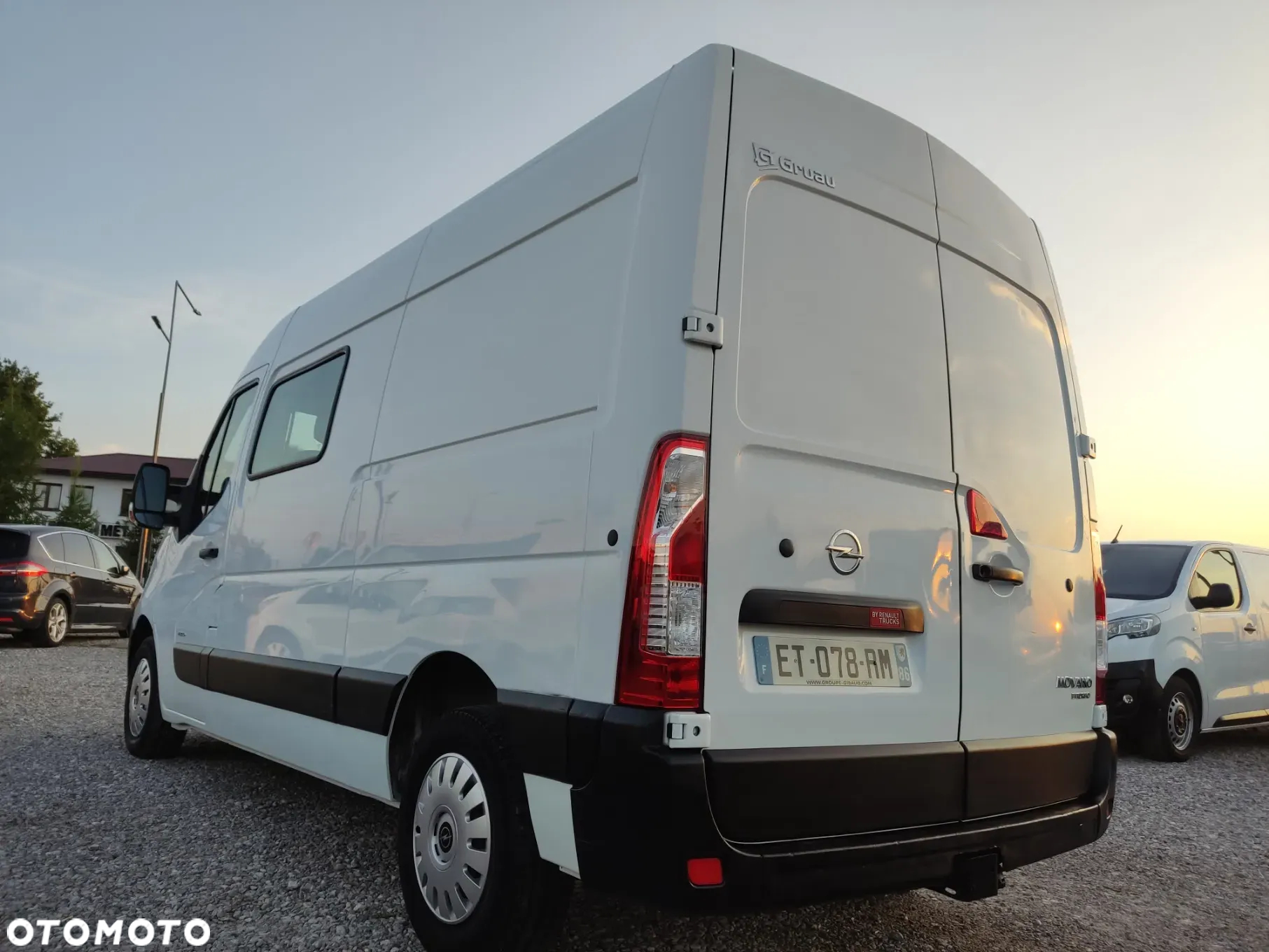 Opel Movano - 11
