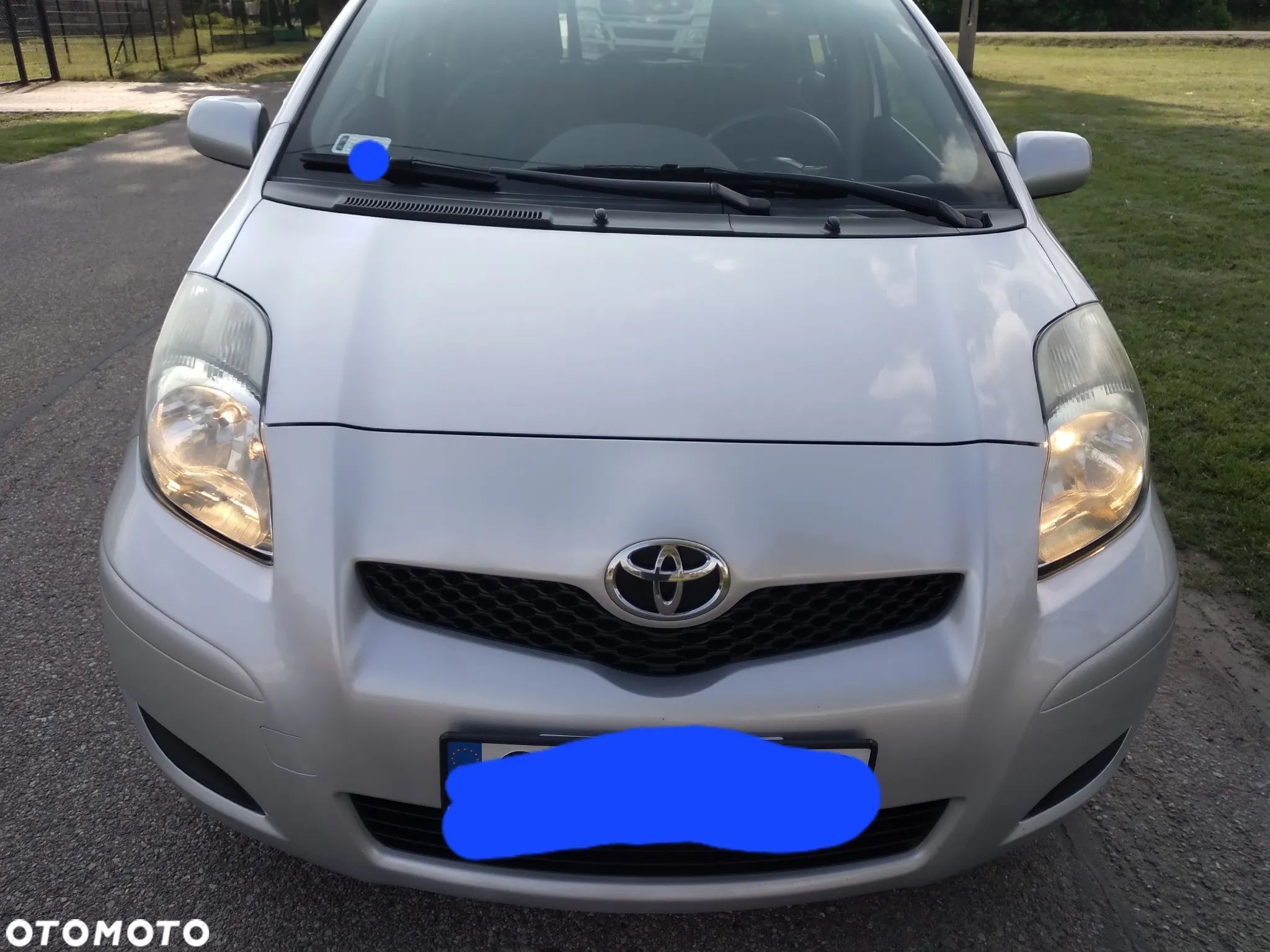 Toyota Yaris 1.33 Luna - 1