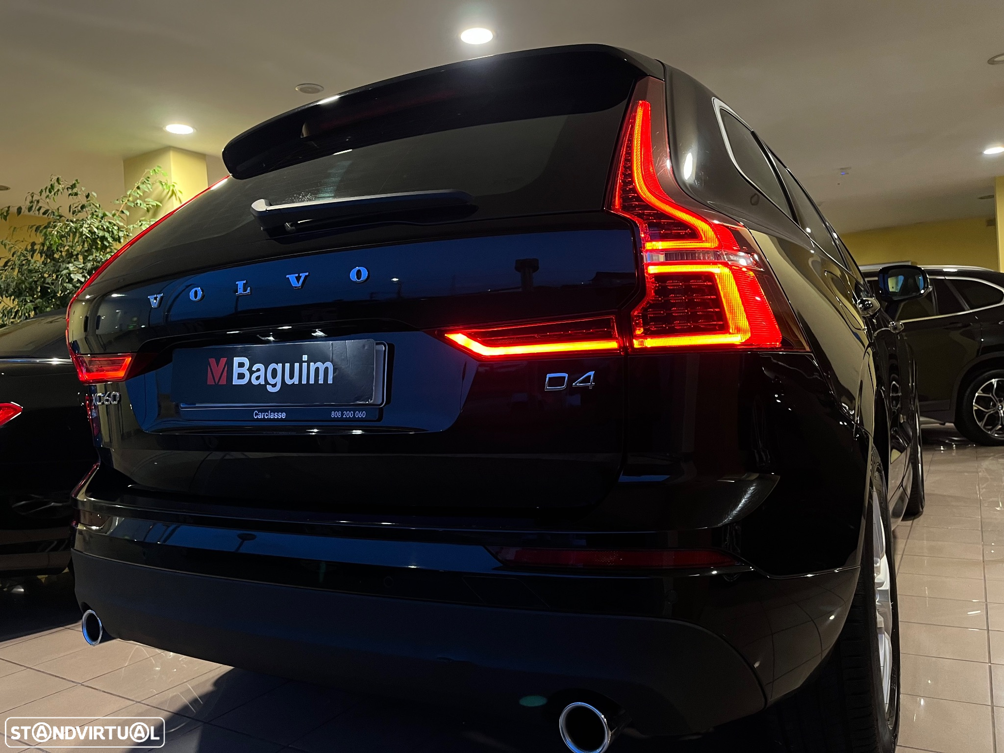 Volvo XC 60 2.0 D4 Momentum AWD Geartronic - 15