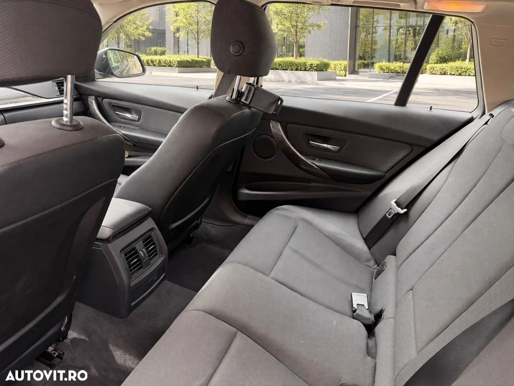 BMW Seria 3 - 13