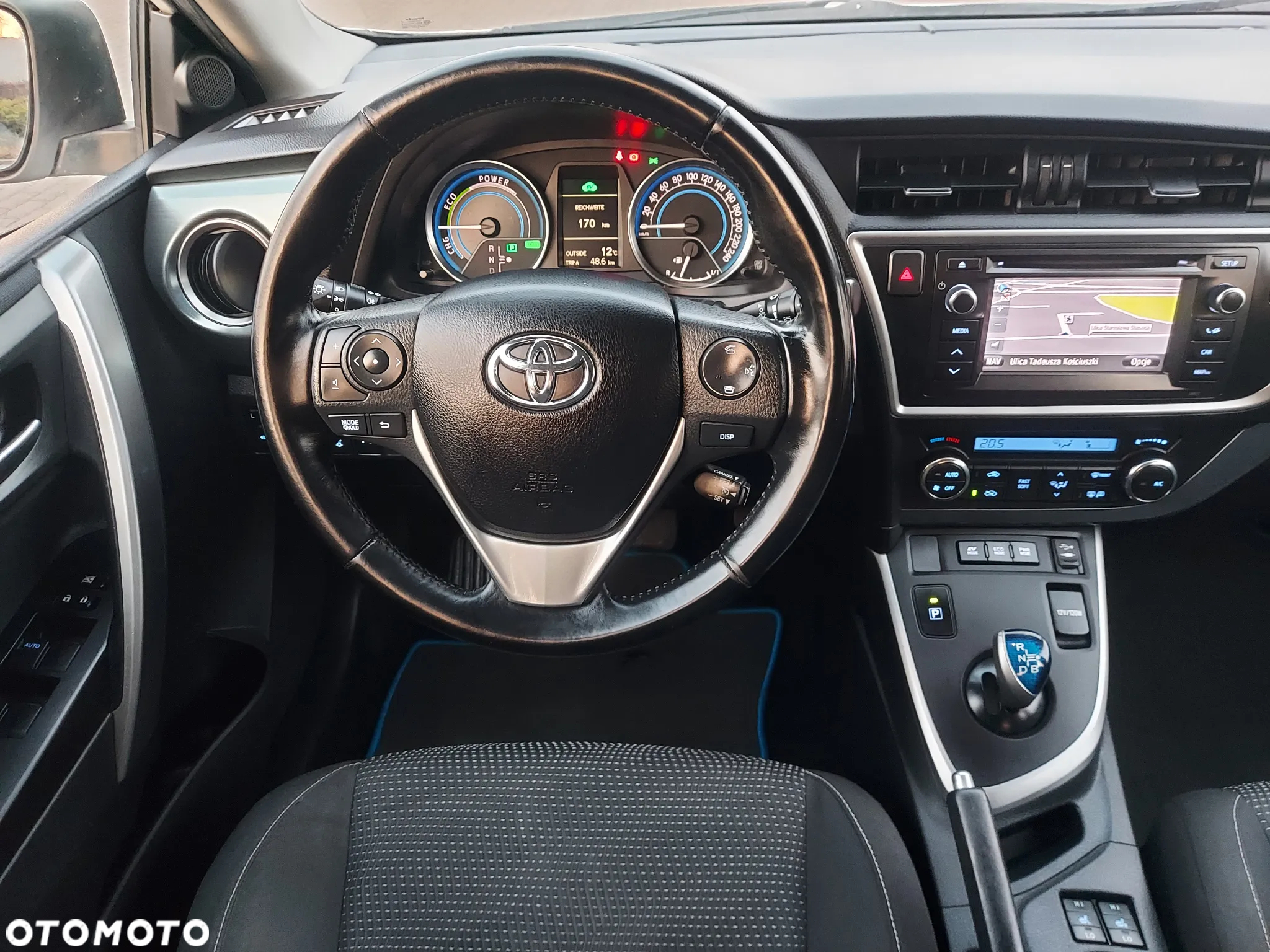 Toyota Auris 1.8 Hybrid Executive - 38