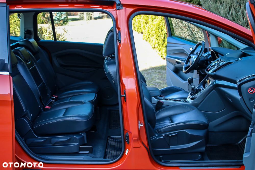 Ford Grand C-MAX 2.0 TDCi Champions Edition - 23