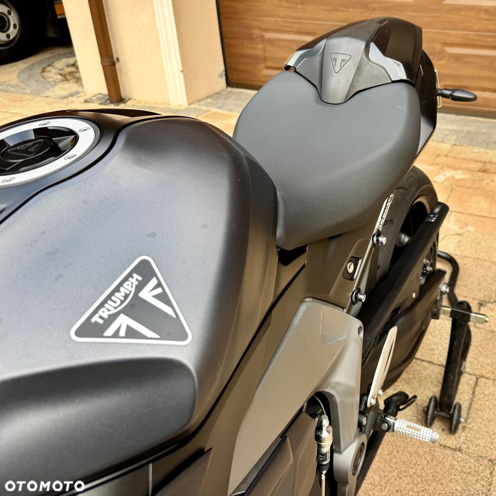 Triumph Daytona - 30