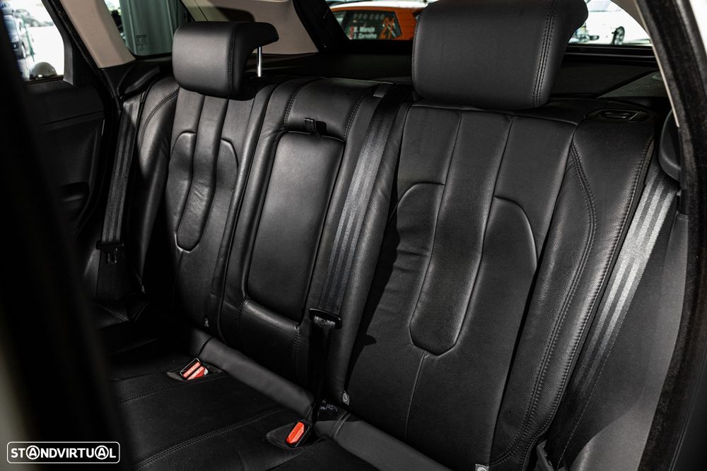 Land Rover Range Rover Evoque 2.2 TD4 Pure - 26