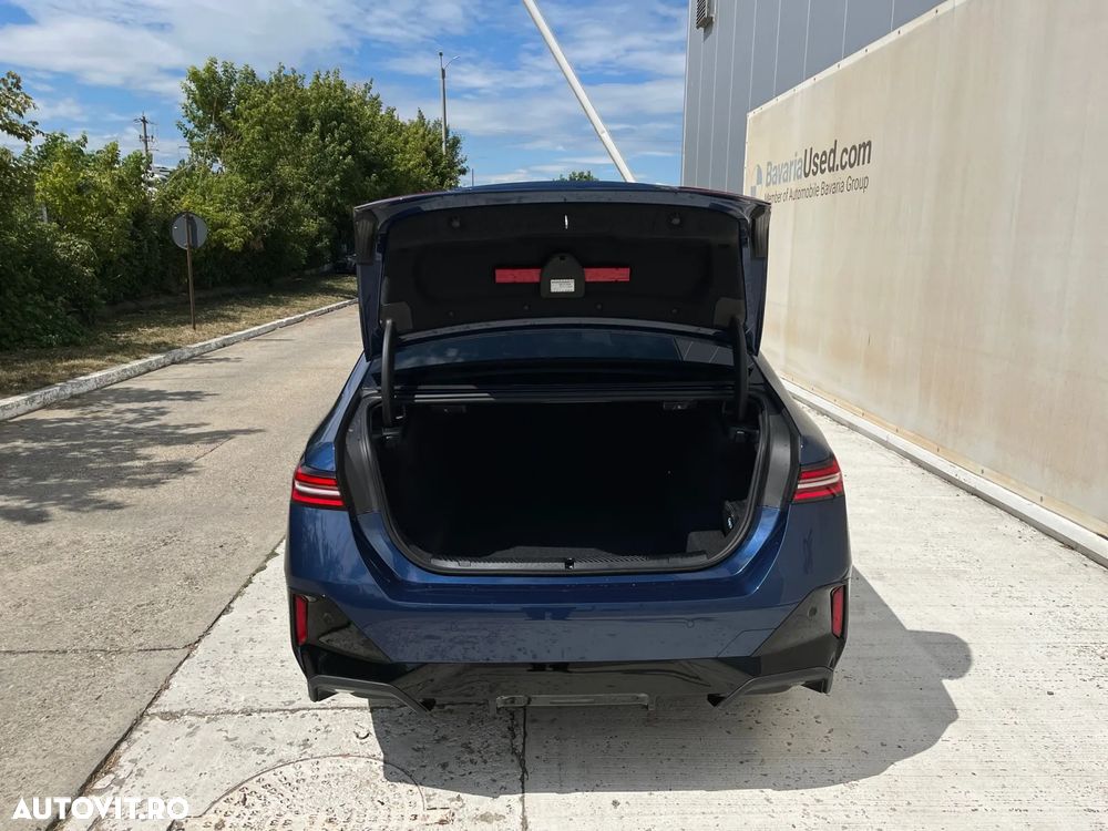 BMW Seria 5 520d xDrive AT MHEV - 21