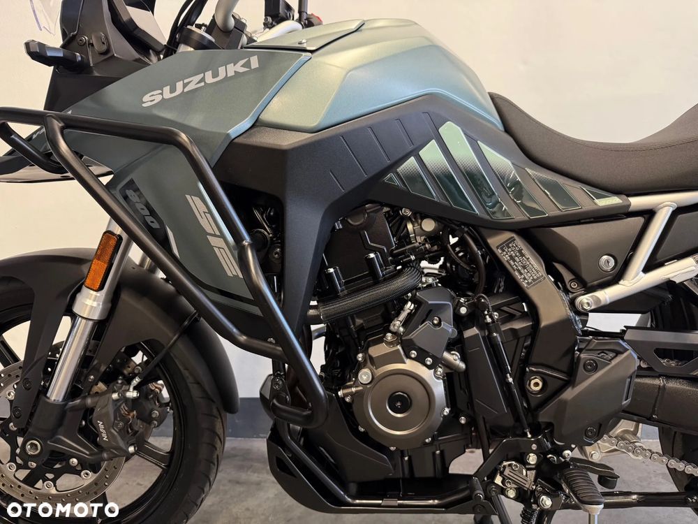 Suzuki V-STROM - 14