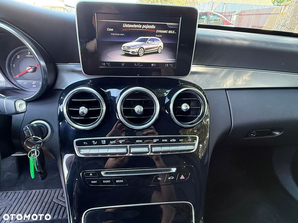 Mercedes-Benz Klasa C 220 d 4-Matic 9G-TRONIC - 19