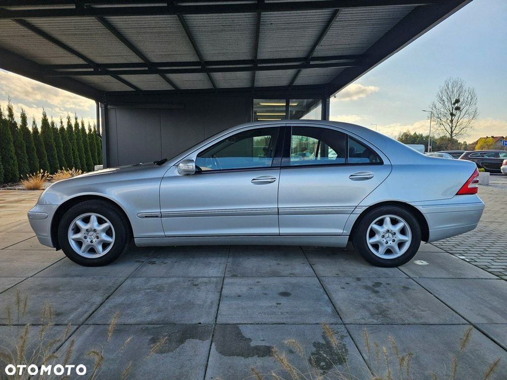 Mercedes-Benz Klasa C 180 Kompressor Elegance - 9