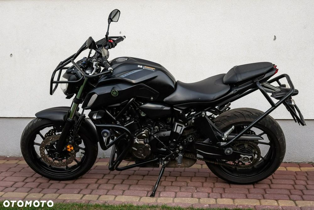 Yamaha MT - 6