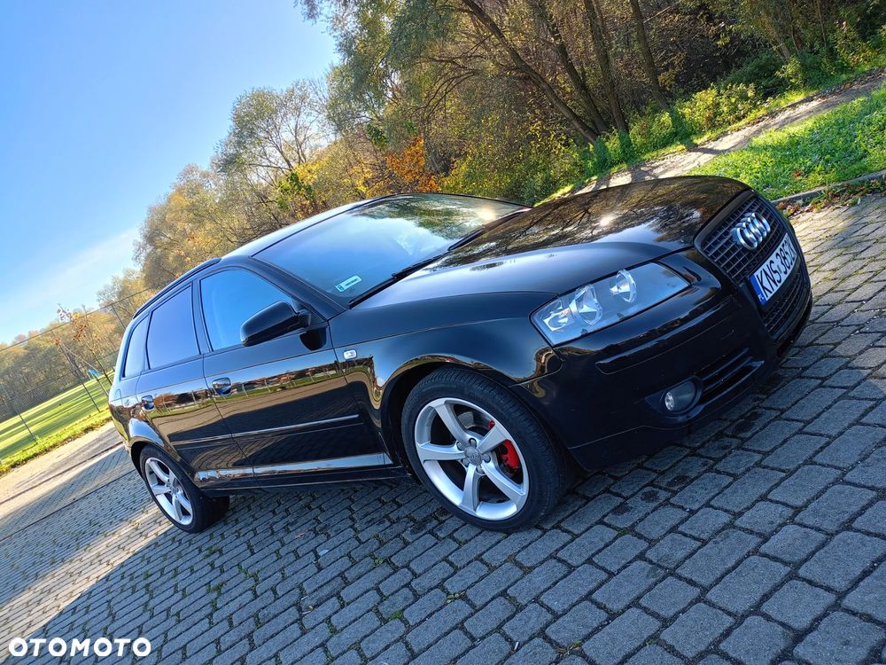 Audi A3 Sportback - 1