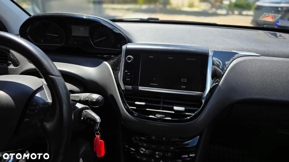 Peugeot 208 1.2 PureTech Active - 6