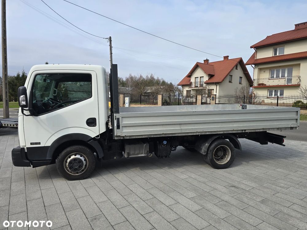 Nissan NT400 Cabstar - 2