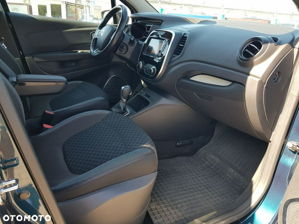 Renault Captur ENERGY TCe 120 EDC LIMITED - 16