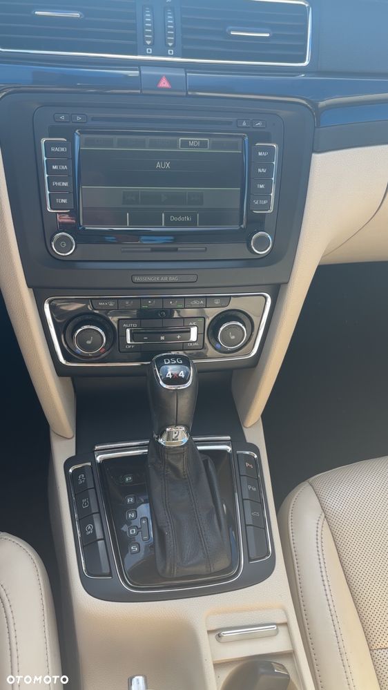 Skoda Superb 2.0 TDI 4x4 Platinum Outdoor DSG - 12