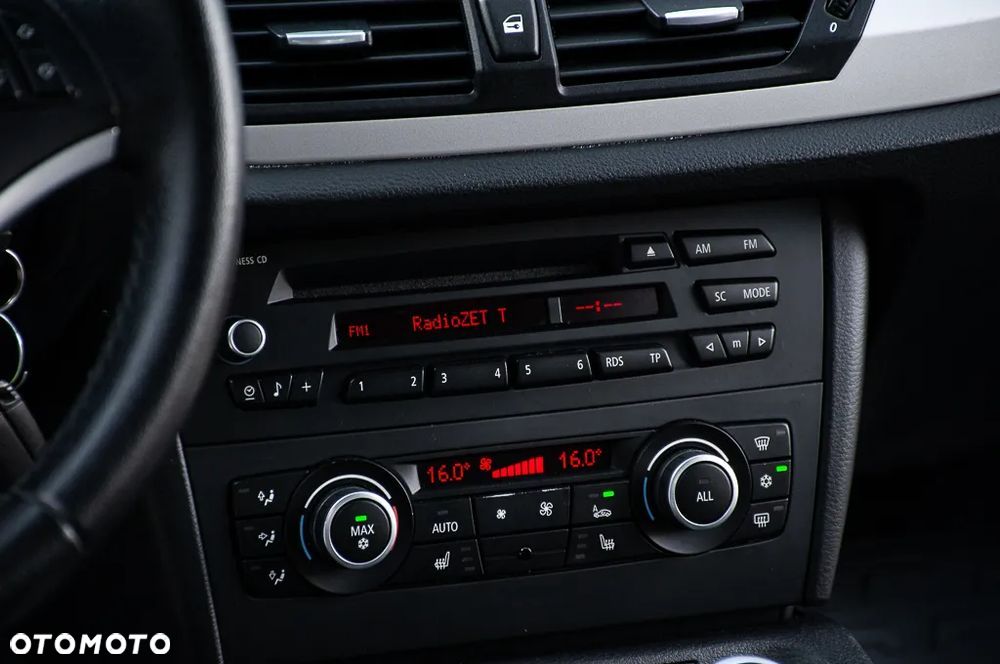 BMW X1 sDrive18d - 8