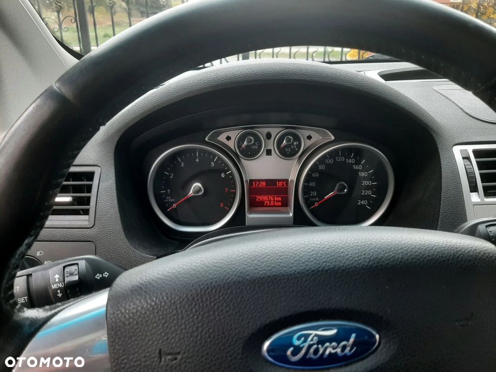 Ford Kuga 2.5 4x4 White Magic - 14