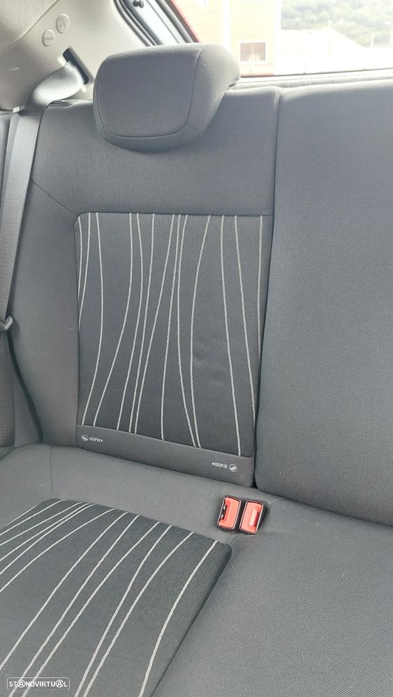 Opel Corsa 1.4 16V Edition - 20