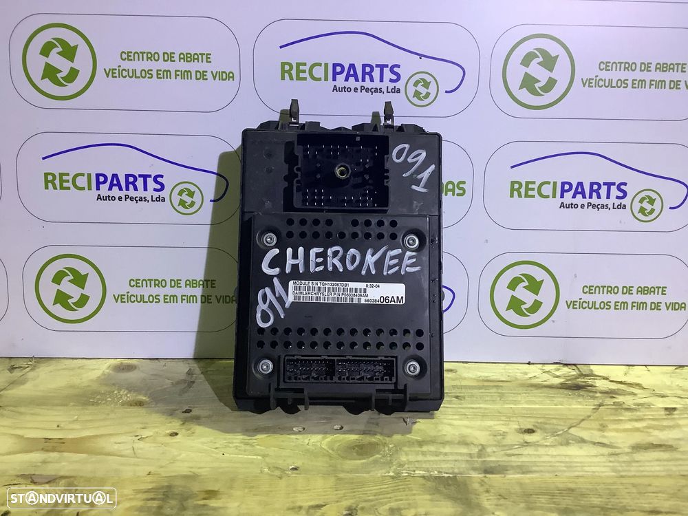 Caixa de fusíveis exterior Jeep Grand Cherokee 3.1TD - 1