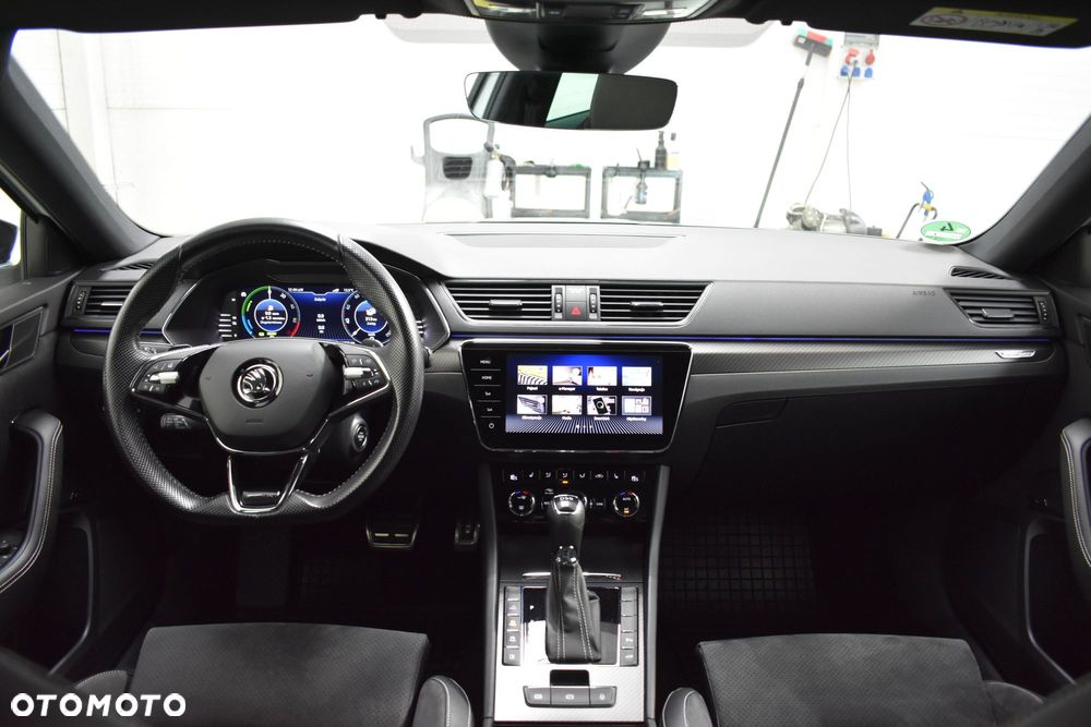 Skoda Superb 1.4 TSI Plug-In Hybrid Sportline DSG - 14