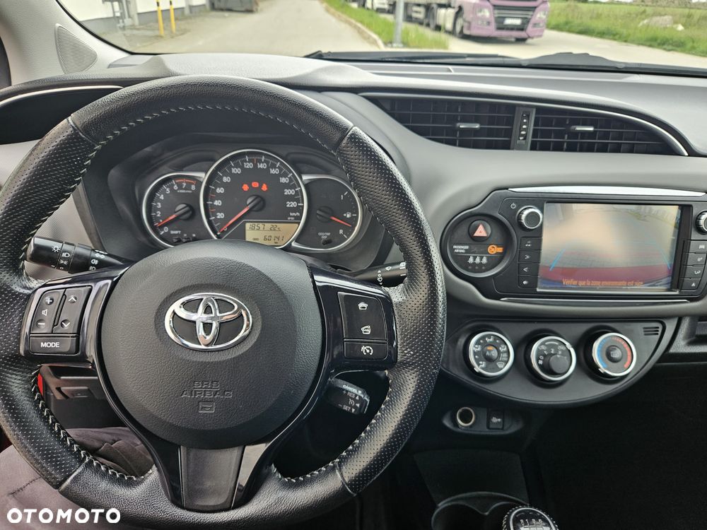 Toyota Yaris 1.33 VVT-i Comfort - 25