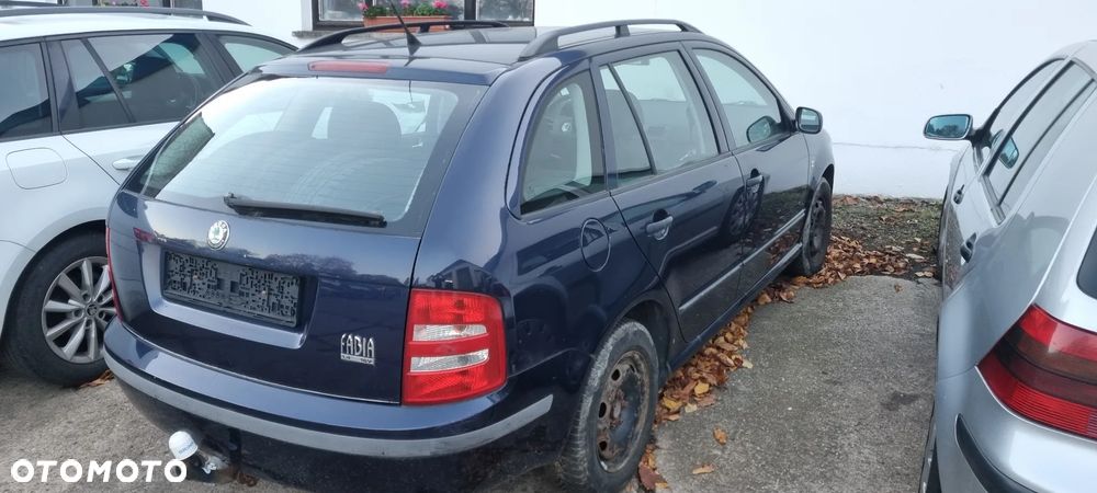 Skoda Fabia 1.4 16V Combi Ambiente - 13