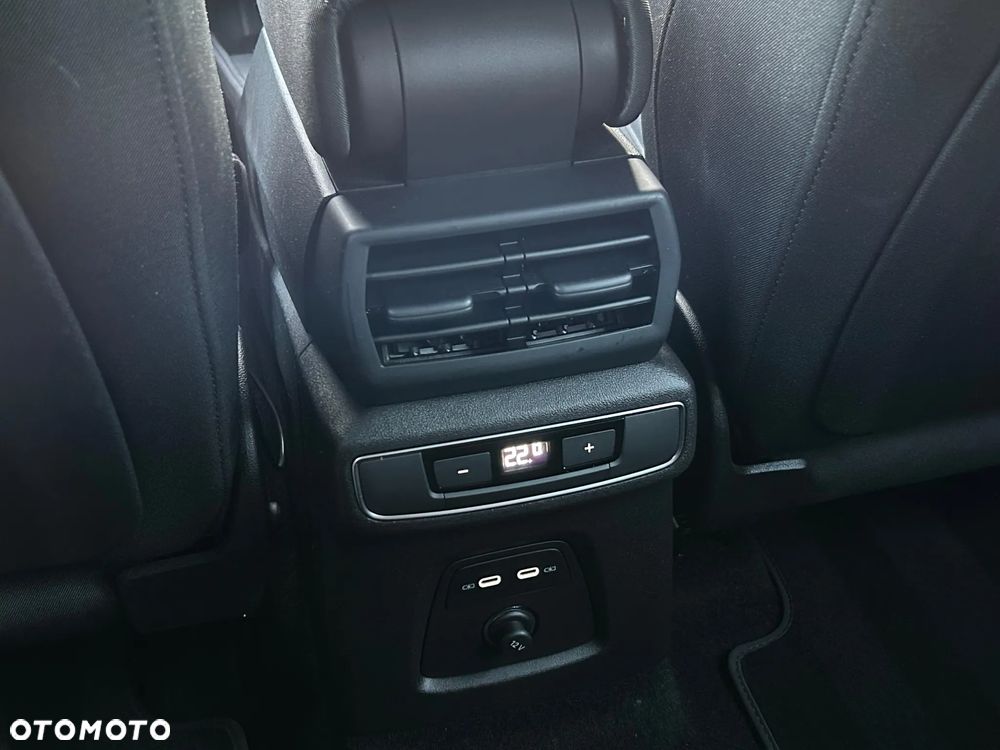 Audi Q4 e-tron 40 77kWh S Line - 35