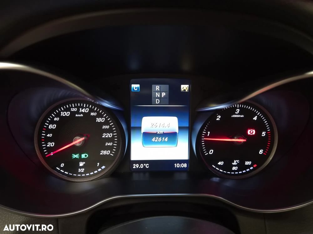 Mercedes-Benz GLC 220 d 4MATIC - 26