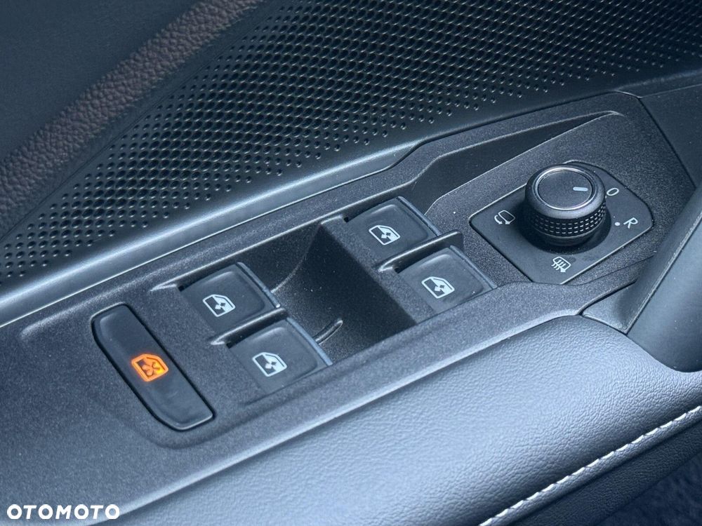Volkswagen Tiguan 1.5 eTSI Life Plus DSG - 30
