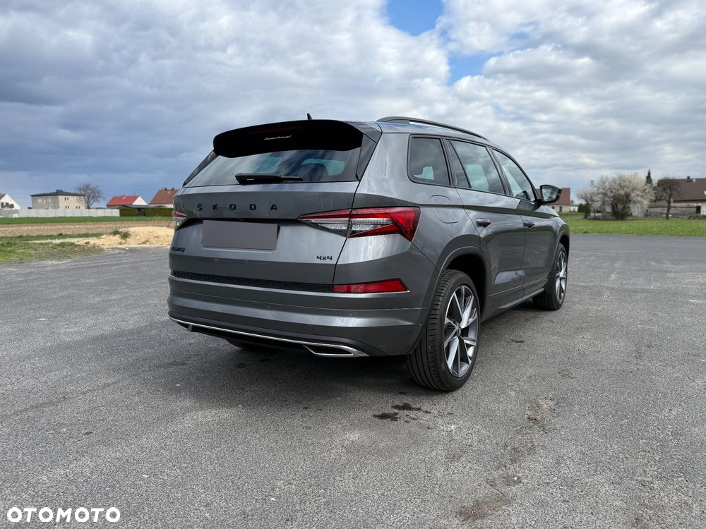 Skoda Kodiaq 2.0 TSI 4x4 DSG Sportline - 11