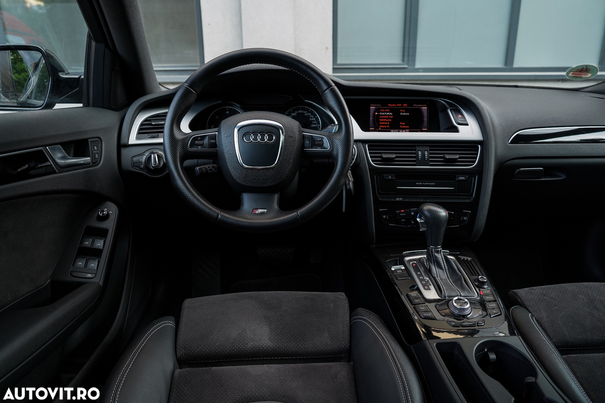 Audi A4 Avant 2.0 TDI DPF multitronic S line Sportpaket (plus) - 20