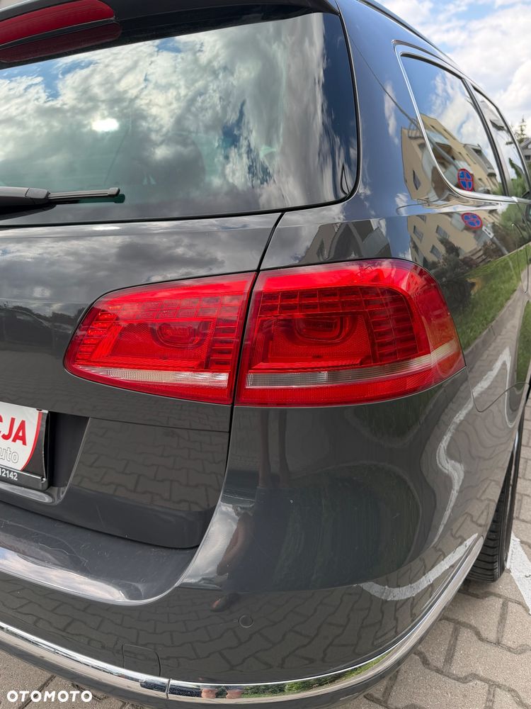 Volkswagen Passat Variant 2.0 TDI DSG BlueMotion Technology Comfortline - 16