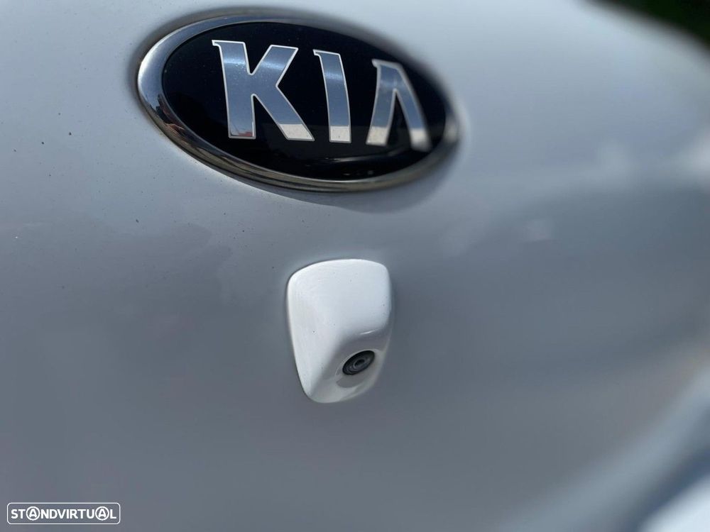 Kia Ceed 1.6 CRDi ECO - 17