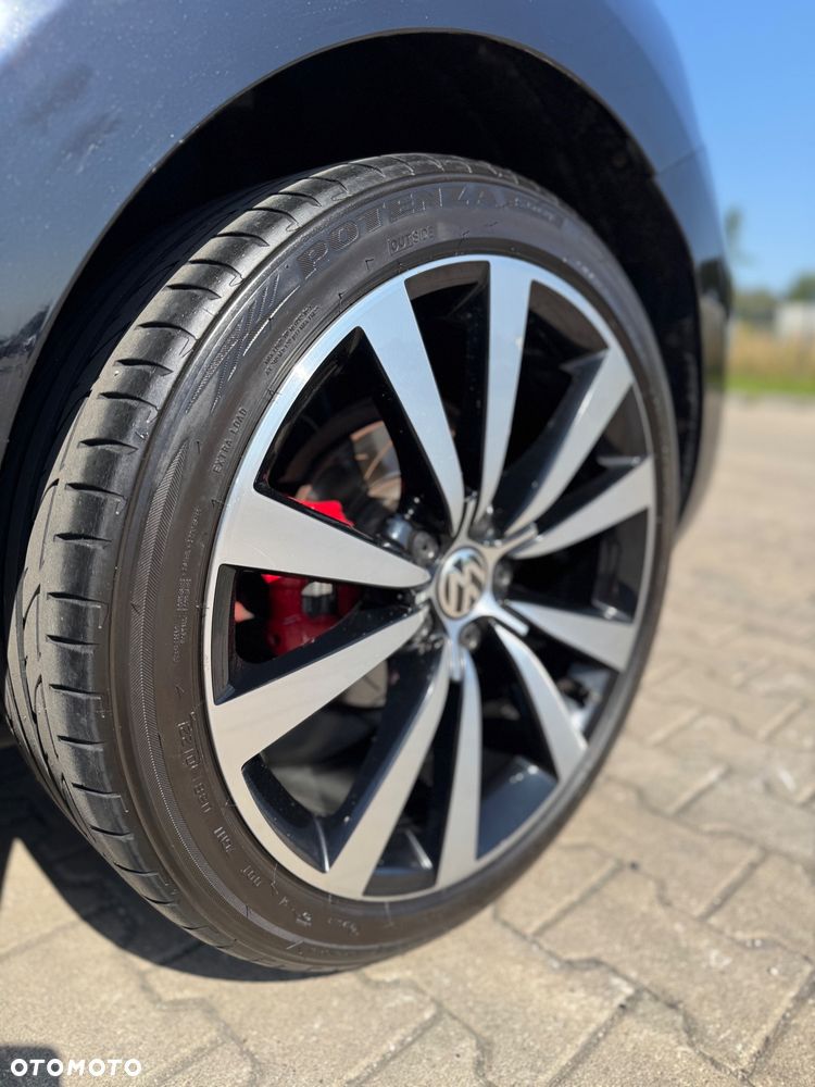Volkswagen Beetle 2.0 TSI Sport DSG - 24