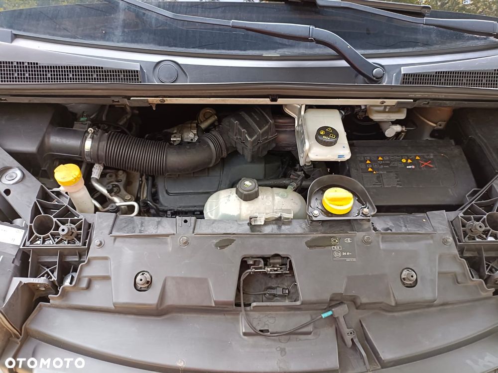Renault Trafic - 10
