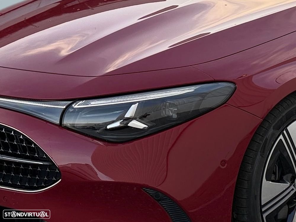 Mercedes-Benz CLA 180 - 9