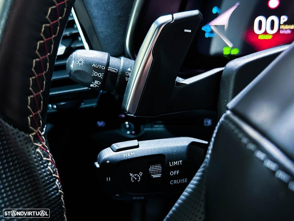 DS DS7 Crossback E-Tense Performance Line EAT8 - 25