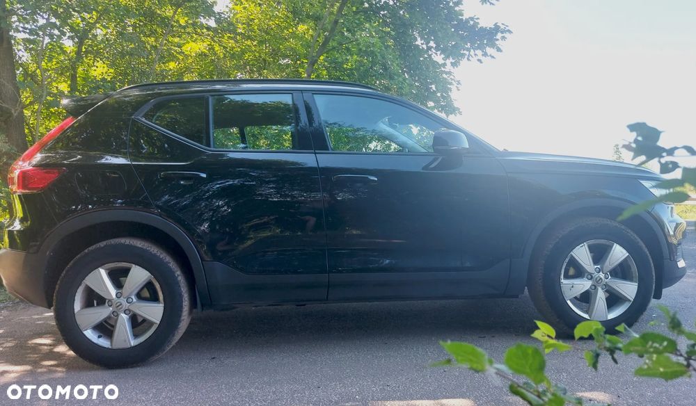 Volvo XC 40 T3 Momentum Core - 1