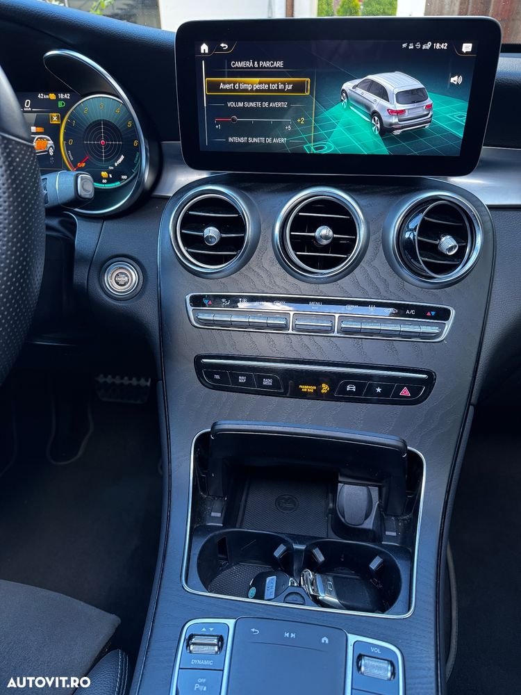 Mercedes-Benz GLC - 8