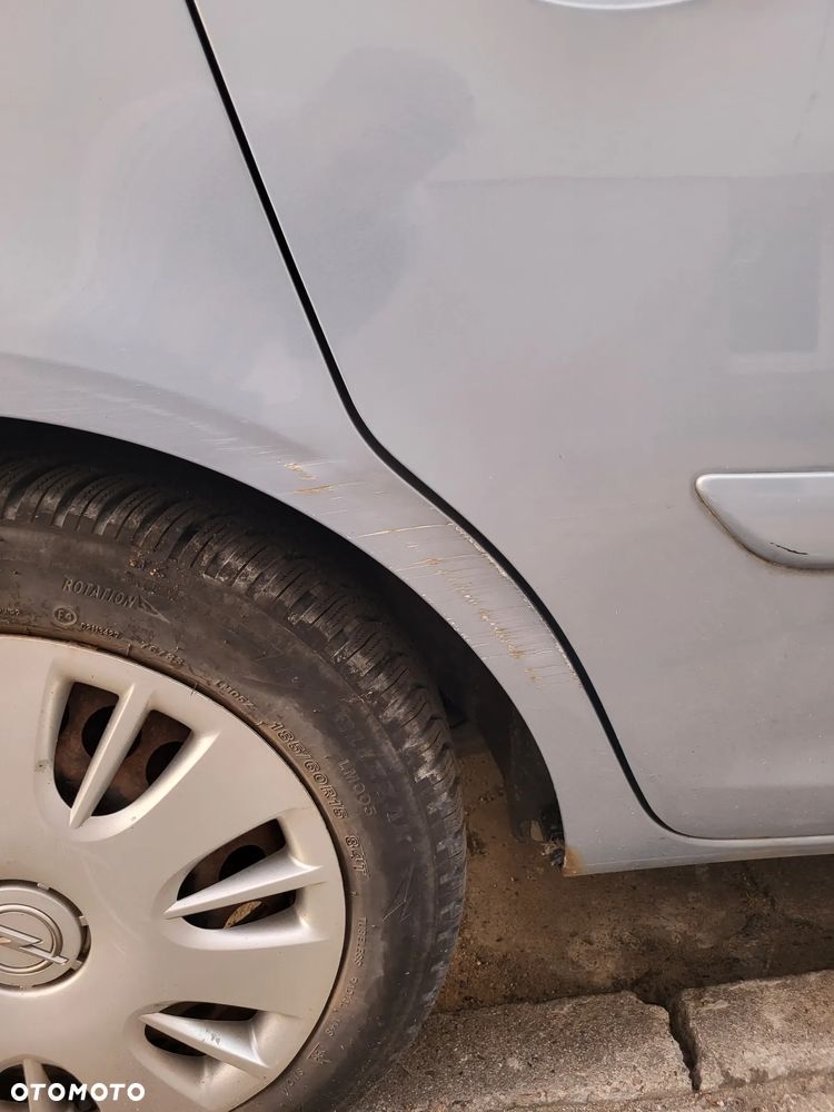 Opel Corsa - 10
