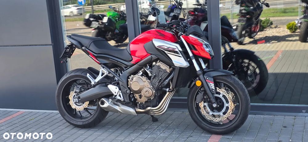 Honda CB - 4