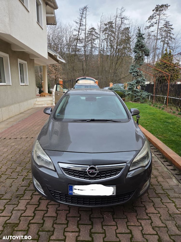 Opel Astra 1.6 Enjoy - 1